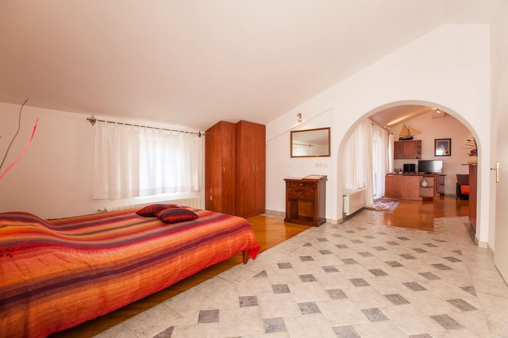 Apartment Zanic Novi Vinodolski Esterno foto